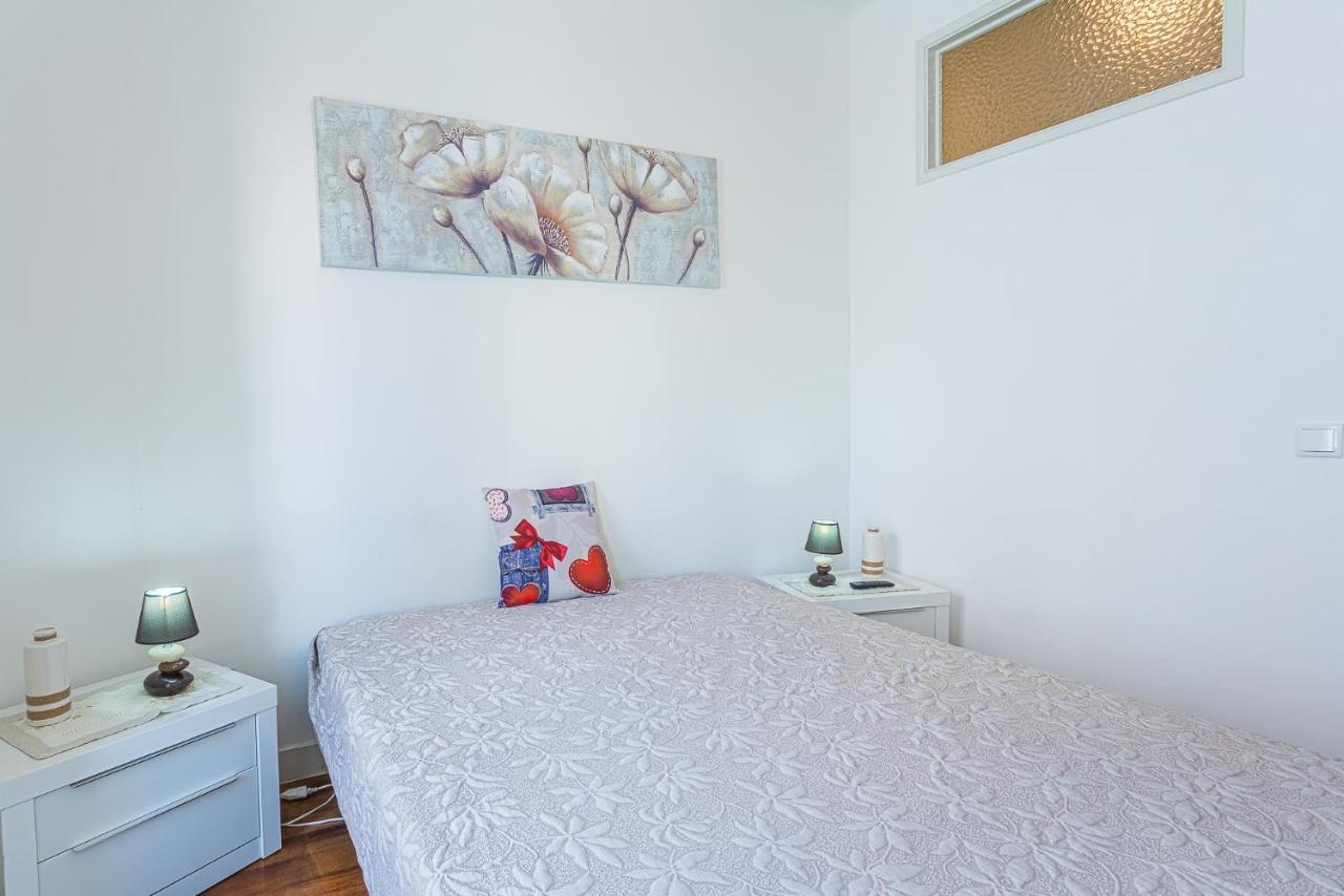 T3 Carvalho Laranjo Mabilde Apartment Nazare Exterior photo
